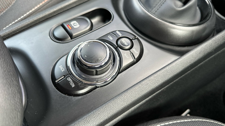 MINI Clubman 1.5 Cooper Classic 6dr Auto Petrol Estate